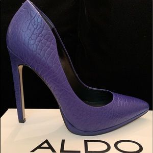 ALDO Greim Platform Pointy-Toe Pump Size 9